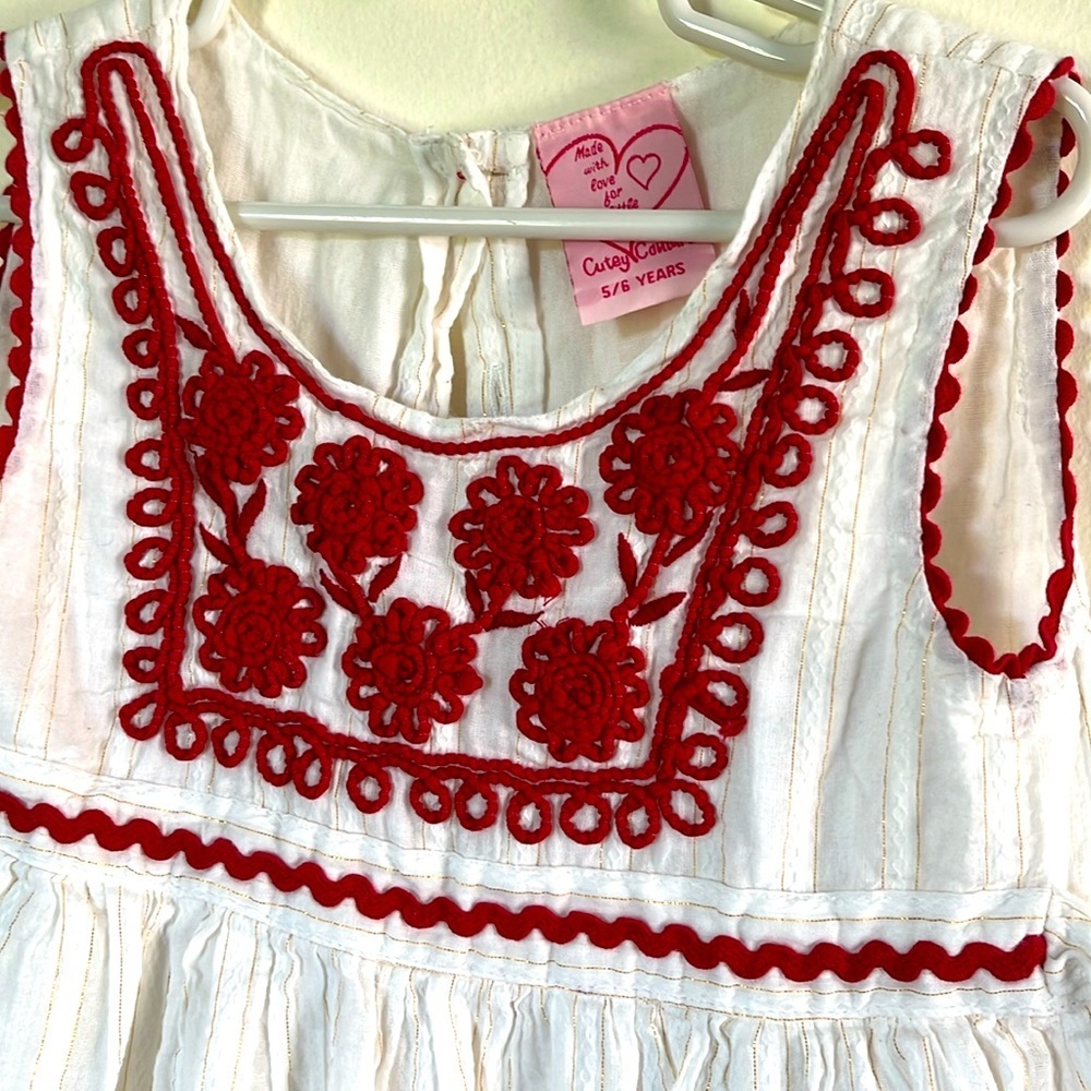 100% Cotton Girls Sundress with Beautiful Embroidery Details, Girls Sz 5T - Picture 2 of 9